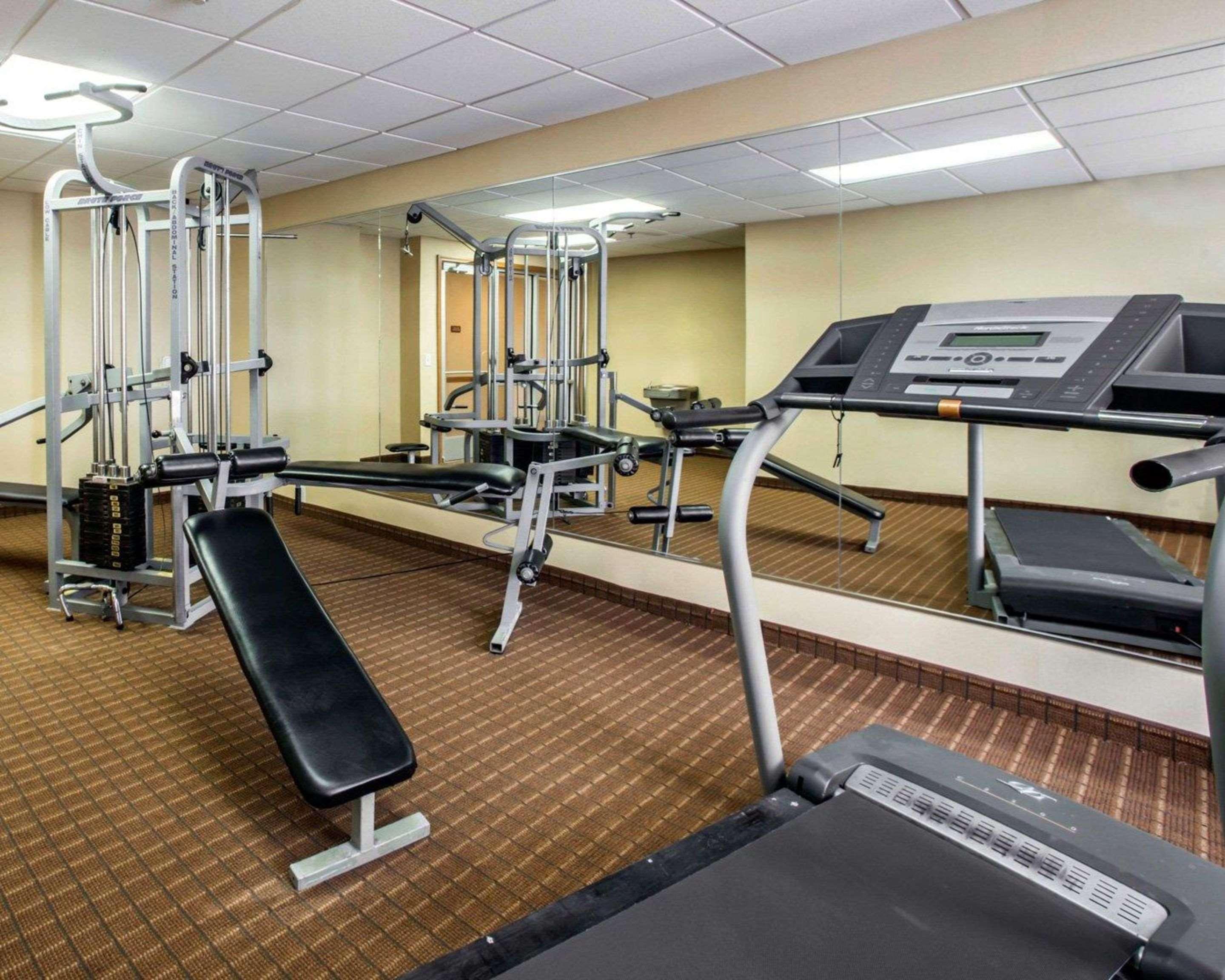 Comfort Inn & Suites Greenville I-70 Екстер'єр фото